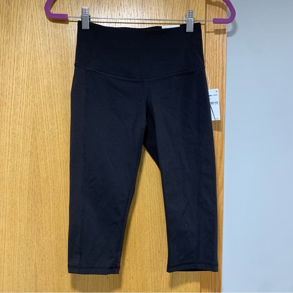 Z by Zella Black Perform Luxe Capri Leggings - Size XS - Picture 1 of 5